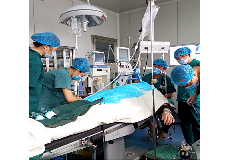 職業(yè)科大容量雙肺同期肺灌洗技術(shù)